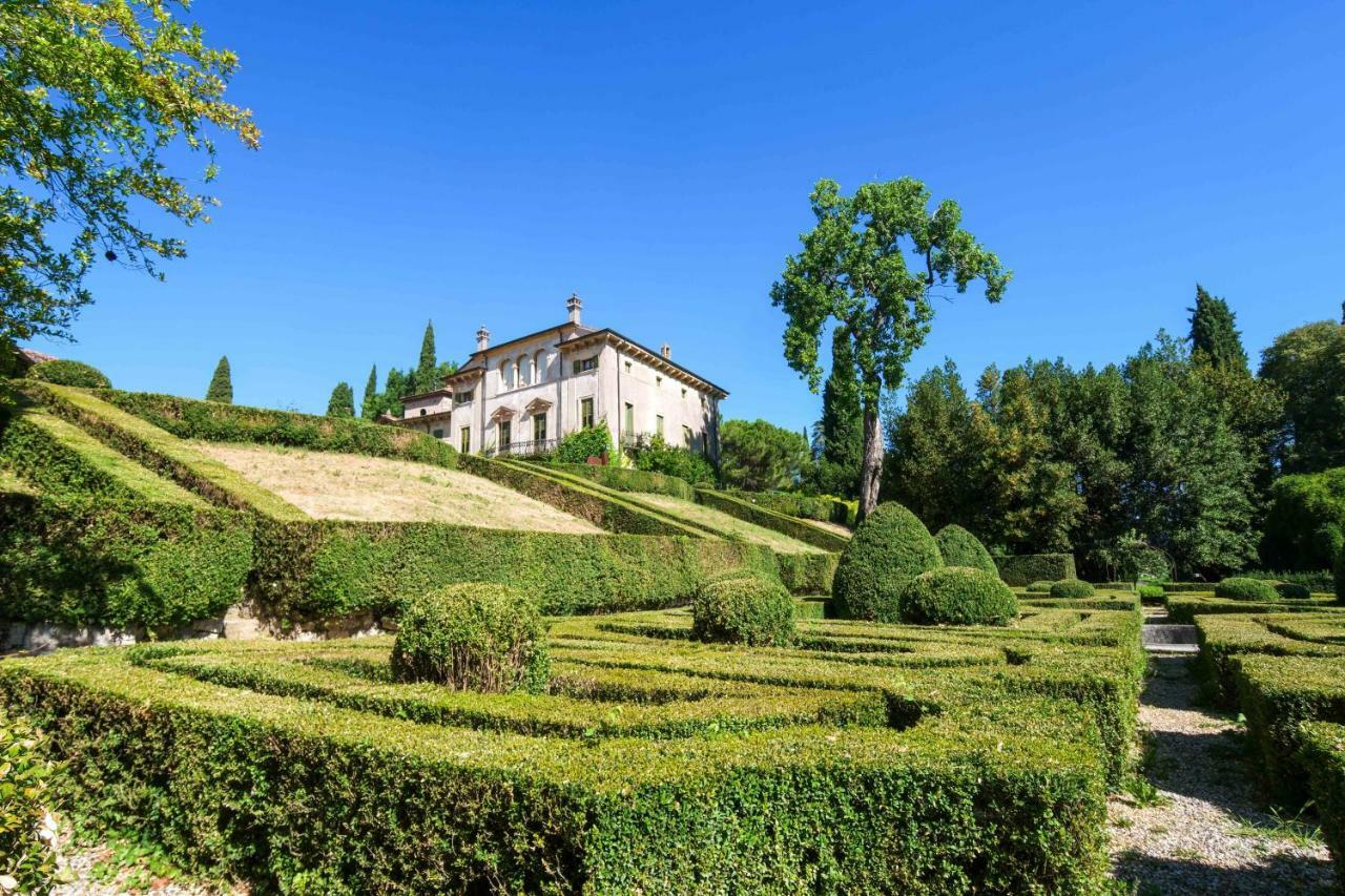 Villa Betteloni Valpolicella Suites San Pietro in Cariano Exterior photo